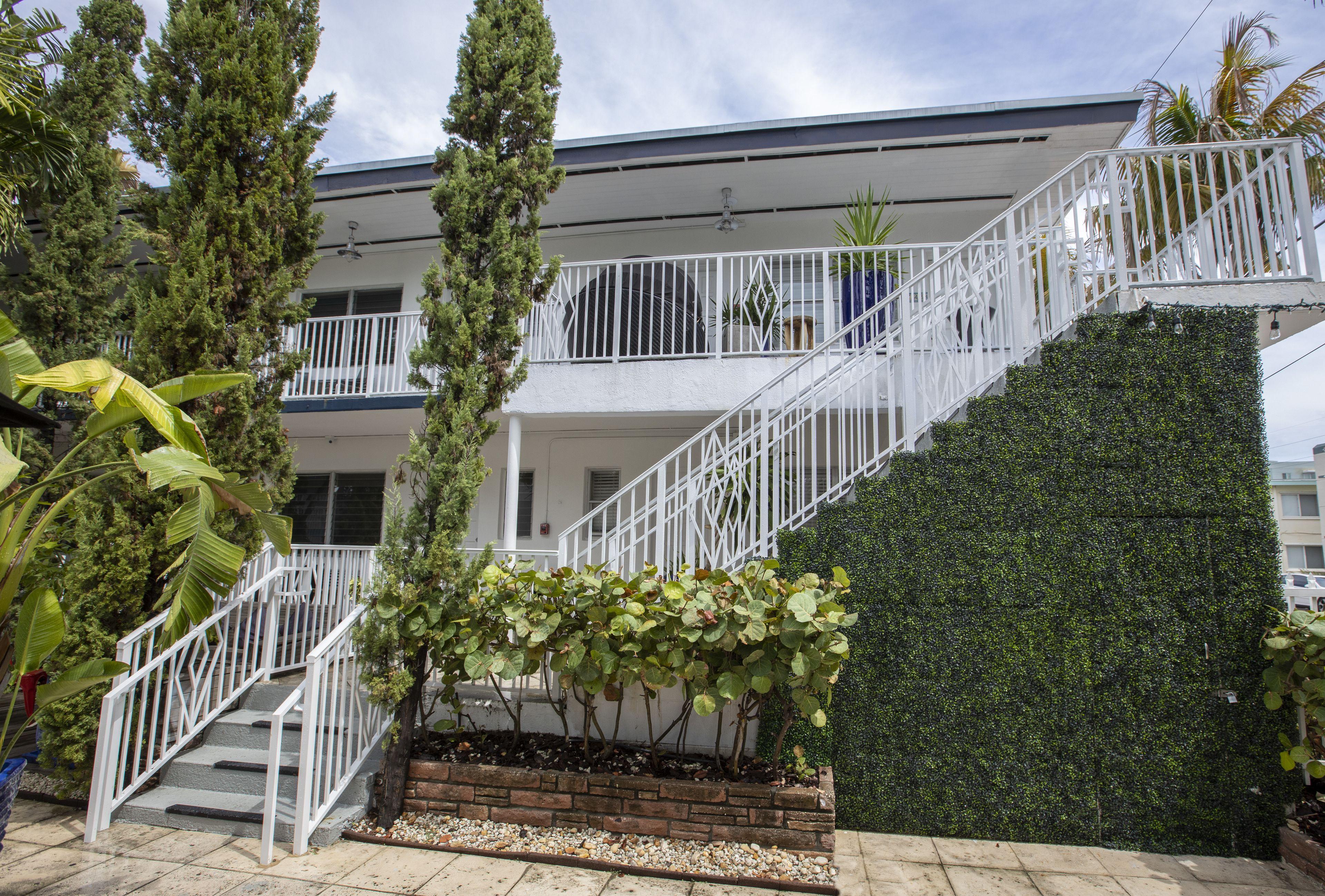 Beachside All Suites Hotel — Photos 2